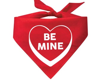 Bandana para perros con forma de corazón de caramelo para el Día de San Valentín Be Mine (colores surtidos disponibles)