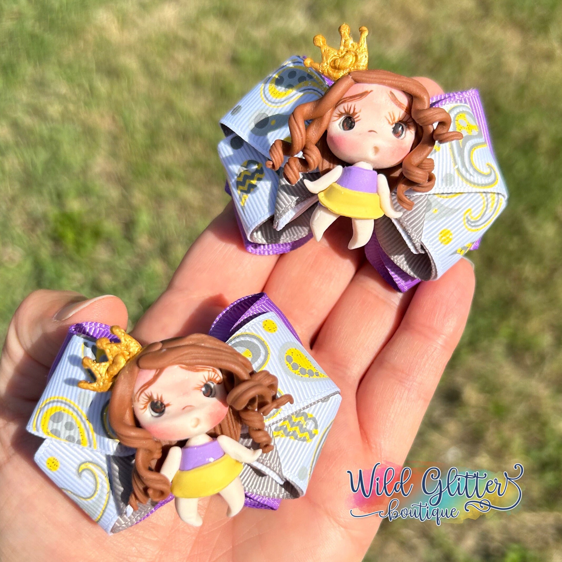 Charlie & Paisley hair clips Estilo de cabello con mariposa: vibra de Coachella | TikTok main image 3