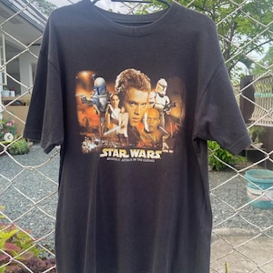 Vintage Attack of The Clones Shirt Behind the Scenes Star Wars Movie Shirt Anakin Skywalker Padme Amidala Disney World Obi Wan Kenobi Gift