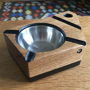 Ashtray &quot;La Sierra&quot;, oak/stainless steel, hand made in Austria, INDIVIDUAL PRODUCTION