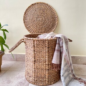 Water Hyacinth Laundry/Toy Basket 100% Handmade and Natural image 2