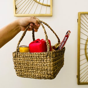 Handmade Water Hyacinth Christmas Gift Basket with Handle - Set of 6, 10. 15. 25