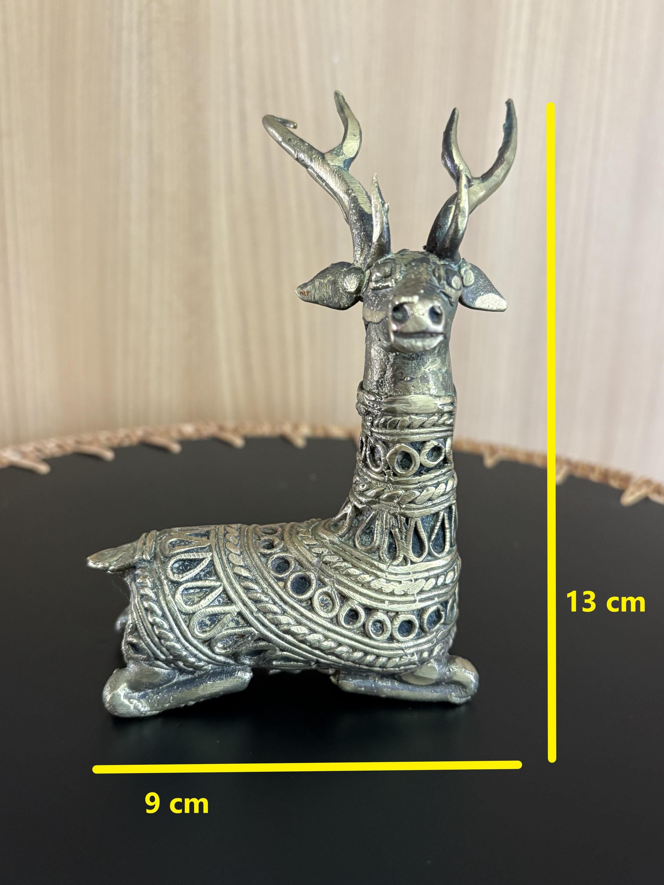 手作りの真鍮製ドクラ鹿の置物｜インドの部族金属工芸品（2個セット 
