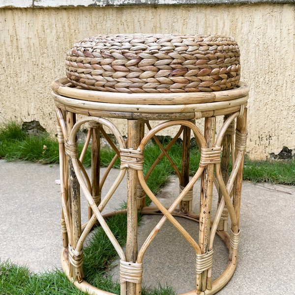 Tabouret/table de chevet en rotin fait main - 100 % naturel - Avec/sans coussin en jacinthe d'eau