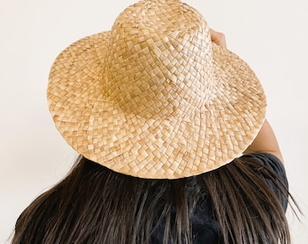 Water Hyacinth Handweaved Hat - 100% natural and handmade - Unisex