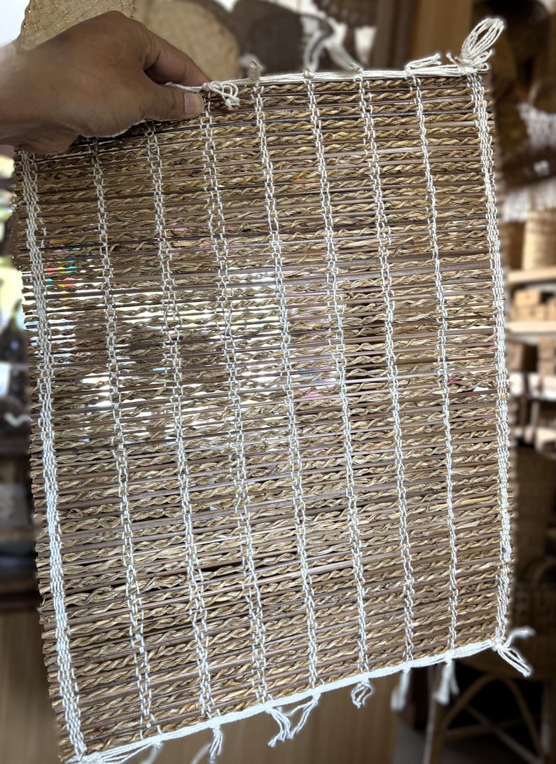 FreesiaStores Banana Fiber Dining Set - Thumbnail 3