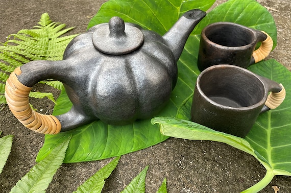 骨董品　石？陶器？ティーポット 自然デザイン ロンピ黒陶器手作りティーセット - ティーポット1個 + カップ2個