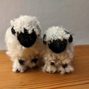 Valais Blacknose Sheep - handmade needle felt