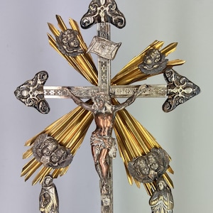 Vintage French Crucifix | Gilt Religious Altar Cross | Ornate Sacred Heart Christ Statue | Catholic Decor Centrepiece | Lot 4026