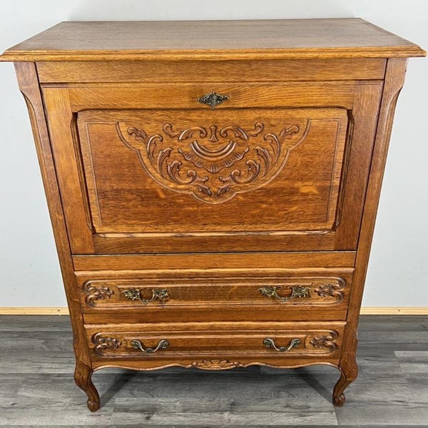 Vintage French Louis XIV Style Cabinet | Carved Sideboard Cupboard | Ornate Oak Buffet | Antique Furniture Home Decor | Lot 4419
