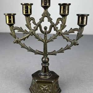 Carved Five Arm French Vintage Brass Candelabra Candleholder Candlestick 0.3kg (LOT 5162)