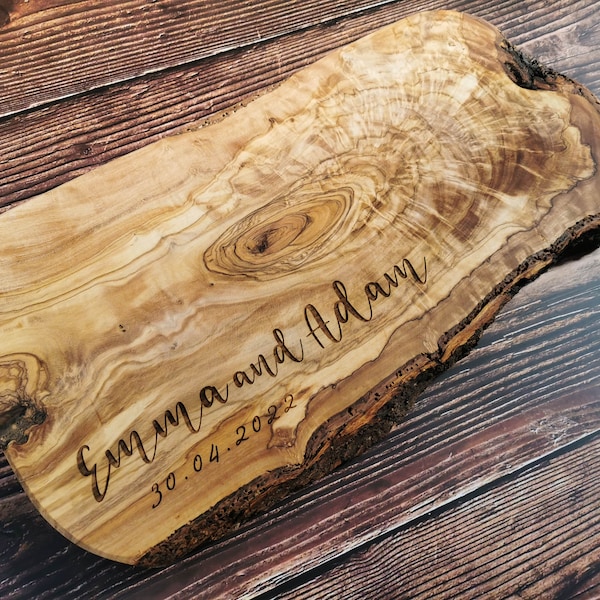 Tabla de quesos de madera de olivo personalizada / Tabla de cortar / Personalizada / Picar / Regalo de aniversario / Regalo de boda / Tabla de quesos / Cumpleaños