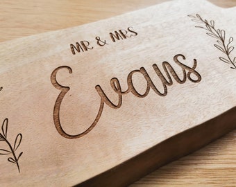 Personalised Engraved Handled Mango Plank | Wedding Gift | Anniversary Gift | Cheese Board | Family Name