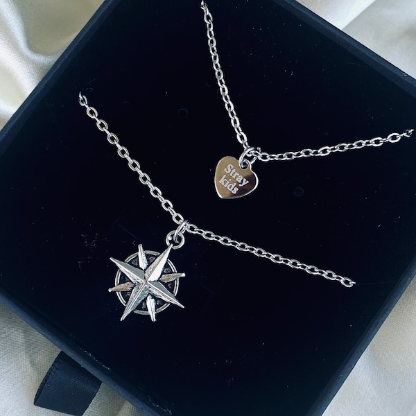 Stray kids necklace (heart/compass charm)