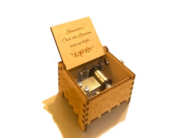 Over the Rainbow | Wind-up & Hand-crank Music Box | Custom Engraving | Perfect Gift for Your Loved Ones