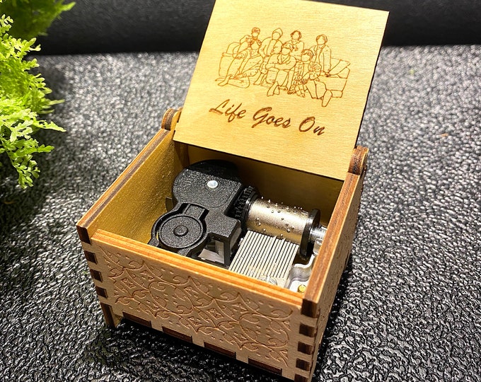 Life Goes On | Wooden Music Box | Wind-up & Hand-crank Version | Custom Engraving | Perfect Gift for K-Pop Fans | BTS Fans