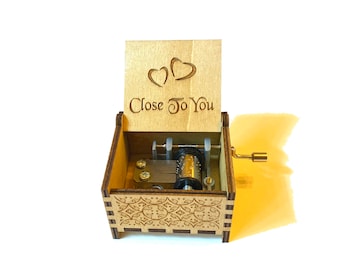 Close To You | Wind-up & Hand-crank Music Box | Custom Engraving | Perfect Gift for Your Loved Ones