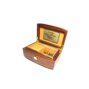 Slipping Through My Fingers | Premium Walnut Wind-up Music Box |  | Custom Engraving | Perfect Mother of the Bride Gift | Wedding Gift