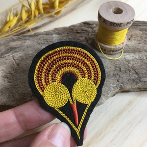 Hand-embroidered Bigoudène brooch Breton and artisanal jewelry Les Amis Imaginaires by Gallaizig image 4