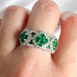 Banda de esmeralda y diamante natural de 1,11 quilates, anillo de cóctel floral de 14 quilates
