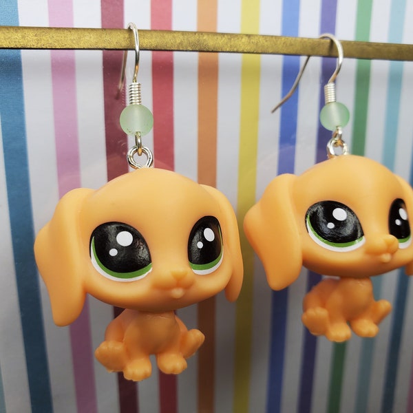 LPS Littlest Pet Shop Orange Puppy Little girl Birthday gift, Christmas Gift - Silver Plated Hooks (Gift Boxed and Bagged)