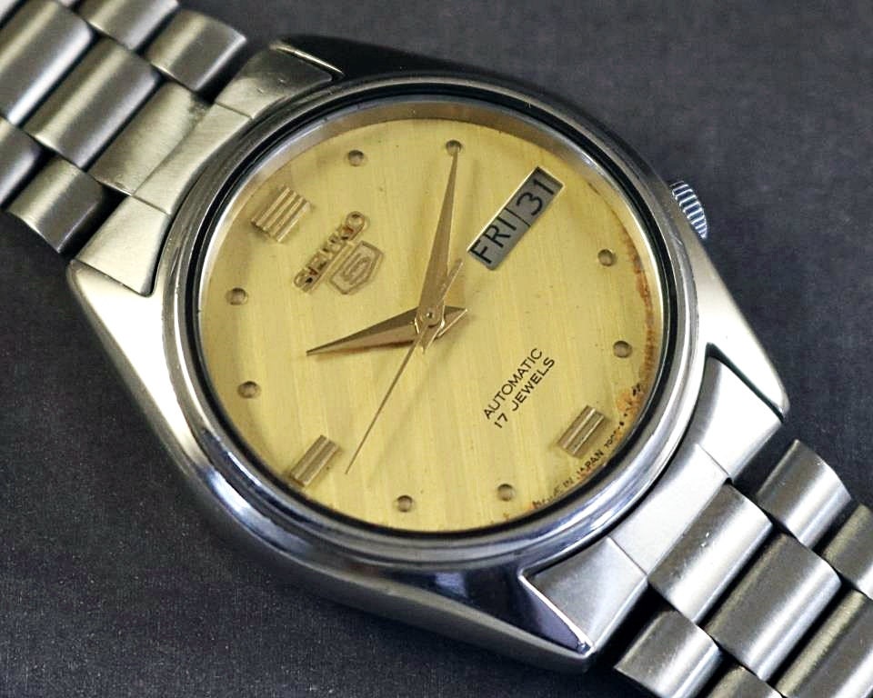 Vintage Seiko 5 Automatic Mens Wrist Watch Caliber 7019 Japan - Etsy