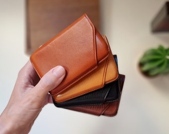 Tarjetero de cuero personalizado con iniciales, Tarjetero de cuero fino, Funda de cuero para tarjetas, Tarjetero de cuero para regalo.