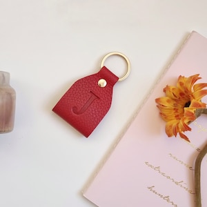 Porte-clés personnalisés pour femme, porte-clés en cuir monogramme, porte-clés personnalisé comme cadeau pour elle, cadeau pour femme.