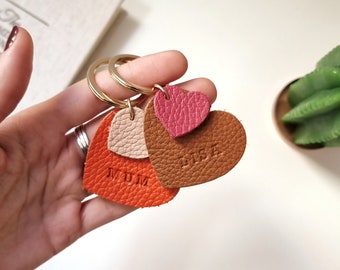 Leather keychain with heart shape, Heart key fob perfect for gift, Leather heart keychain for anniversary gift