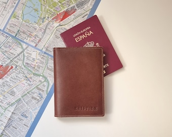 Leather Passport holder personalized with name, Custom Passport cover, leather passport wallet for women and men, Gift for travelers.