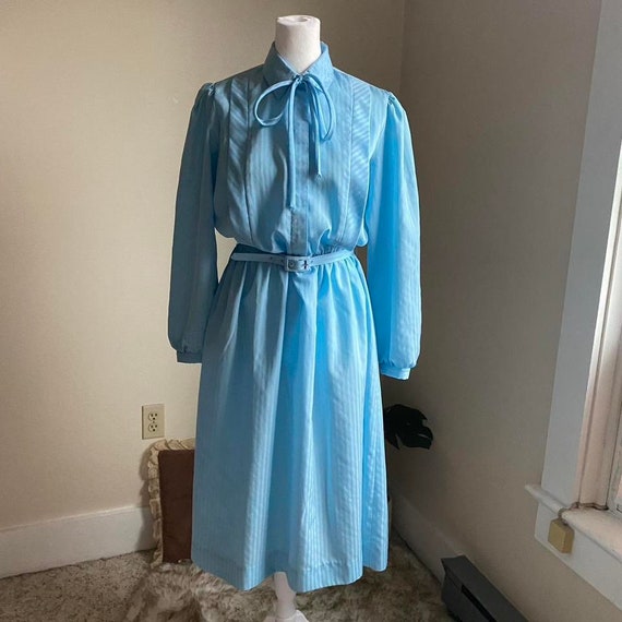 Vintage sky blue long sleeve dress - image 6