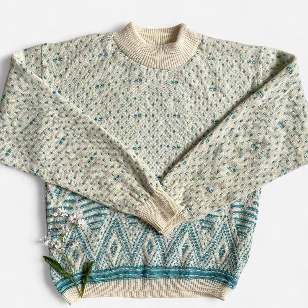 Vintage 80s white & mint geometric sweater