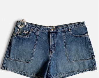 Vintage 90s Y2K blue denim shorts