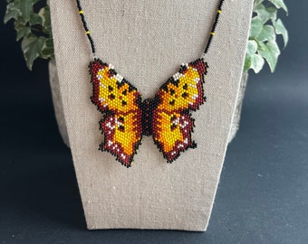 Handgefertigte Perlen Schmetterling Halskette, Statement Boho Schmuck