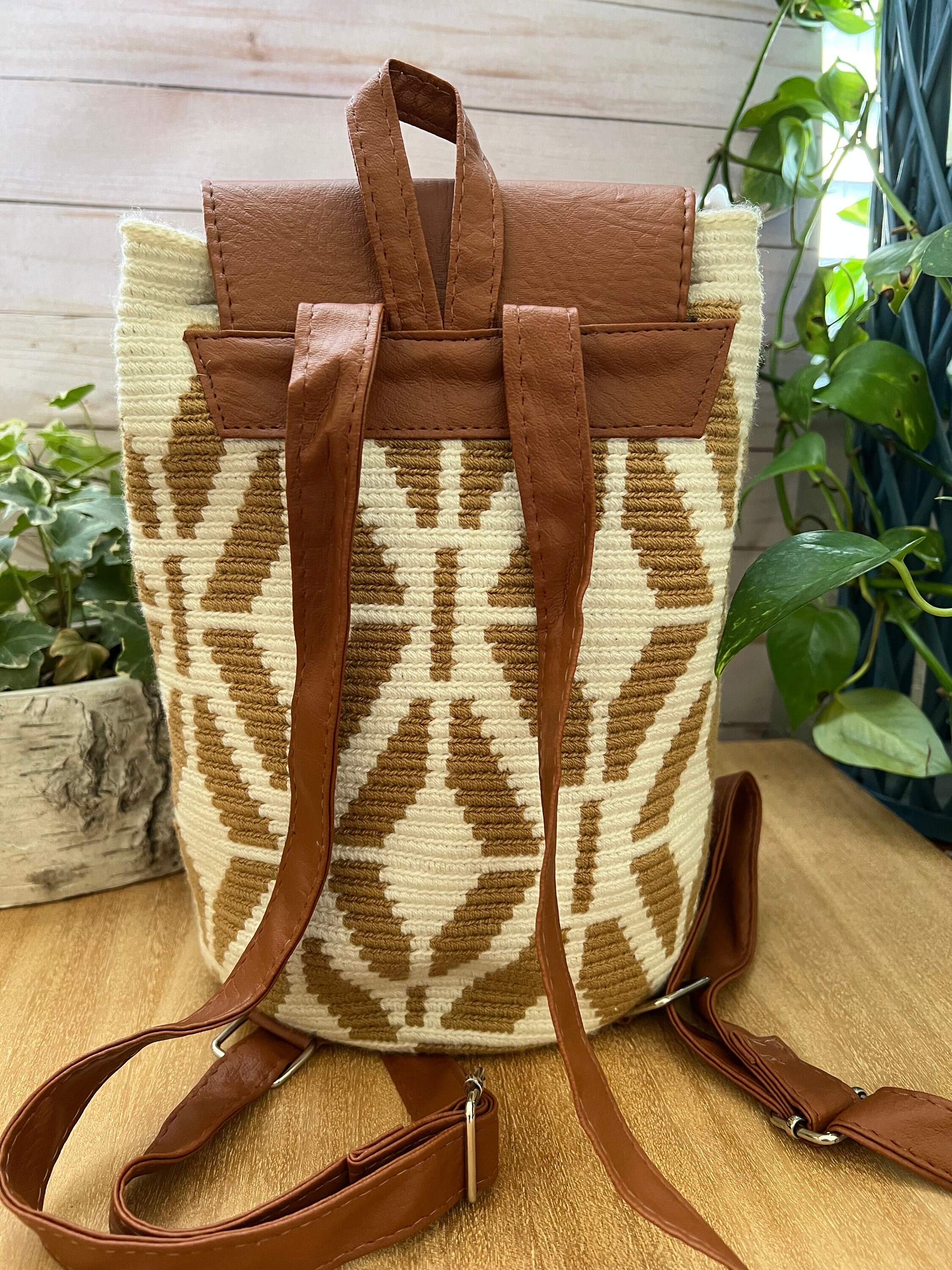 Unbranded Faux Leather Removable Hand Strap Boho Backpack Bag EUC OS Backpack - Leather with Fringe, Luxury Authentic Vintage  main image 3