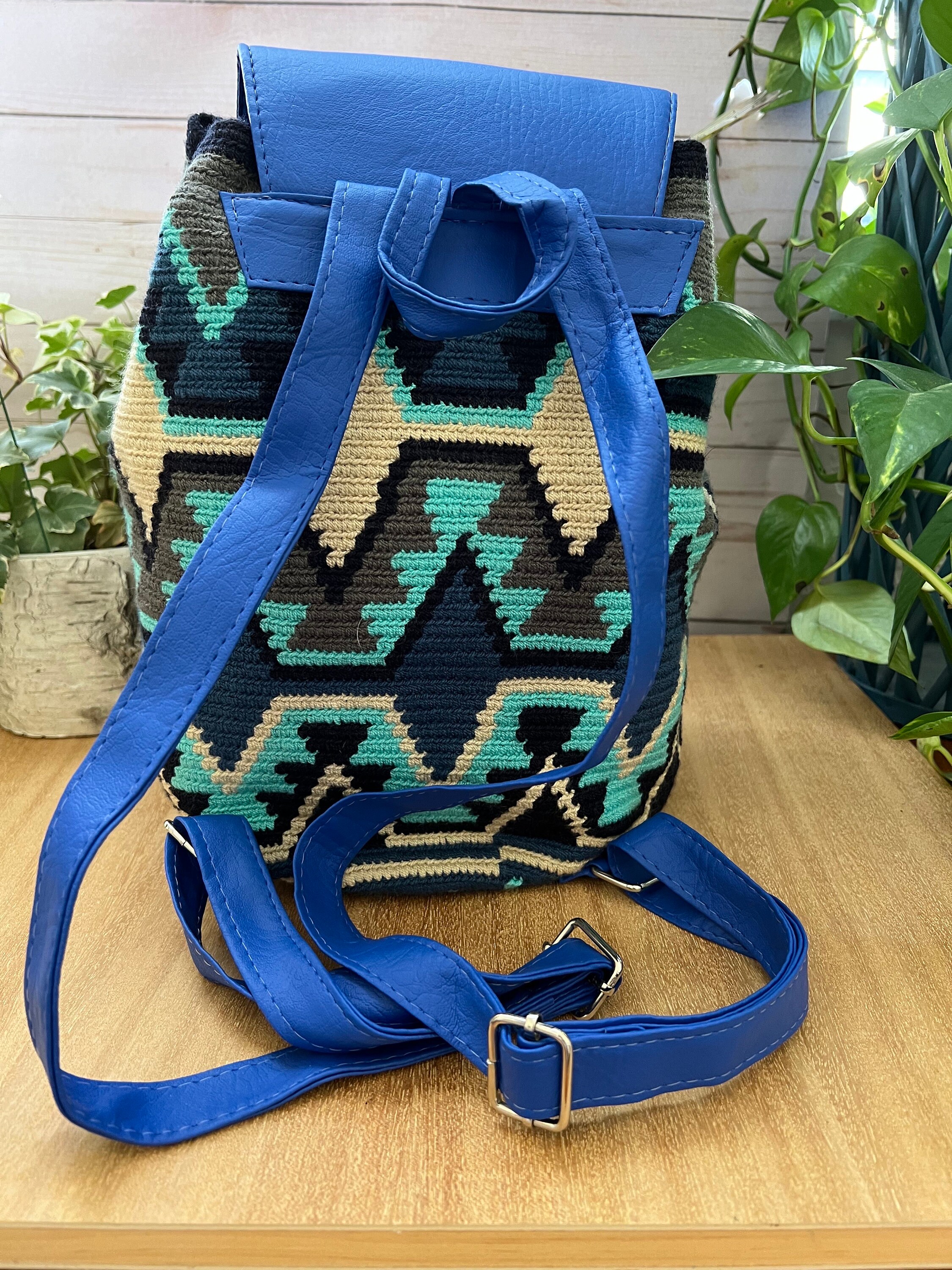 Boho Hippie Handwoven Backpack for Women - Wayuu Hand-Knit Trendy Backpack Handwoven Boho Backpack: Wayuu Knit, Faux Leather, Indie  main image 4