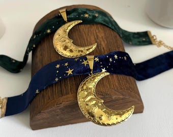 Celestial Moon Velvet Choker: Whimsigoth Statement Pendant Necklace