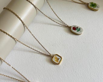 Cottagecore Plant Pendant Necklace: Elegant Academia Artsy Necklace