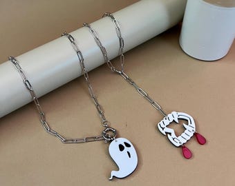 Collar de colmillos de fantasma y vampiro de Whimsigoth: joyería espeluznante hecha a mano