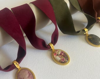 Victorian Elegant Pendant Choker: Handmade Suede Ribbon Necklace