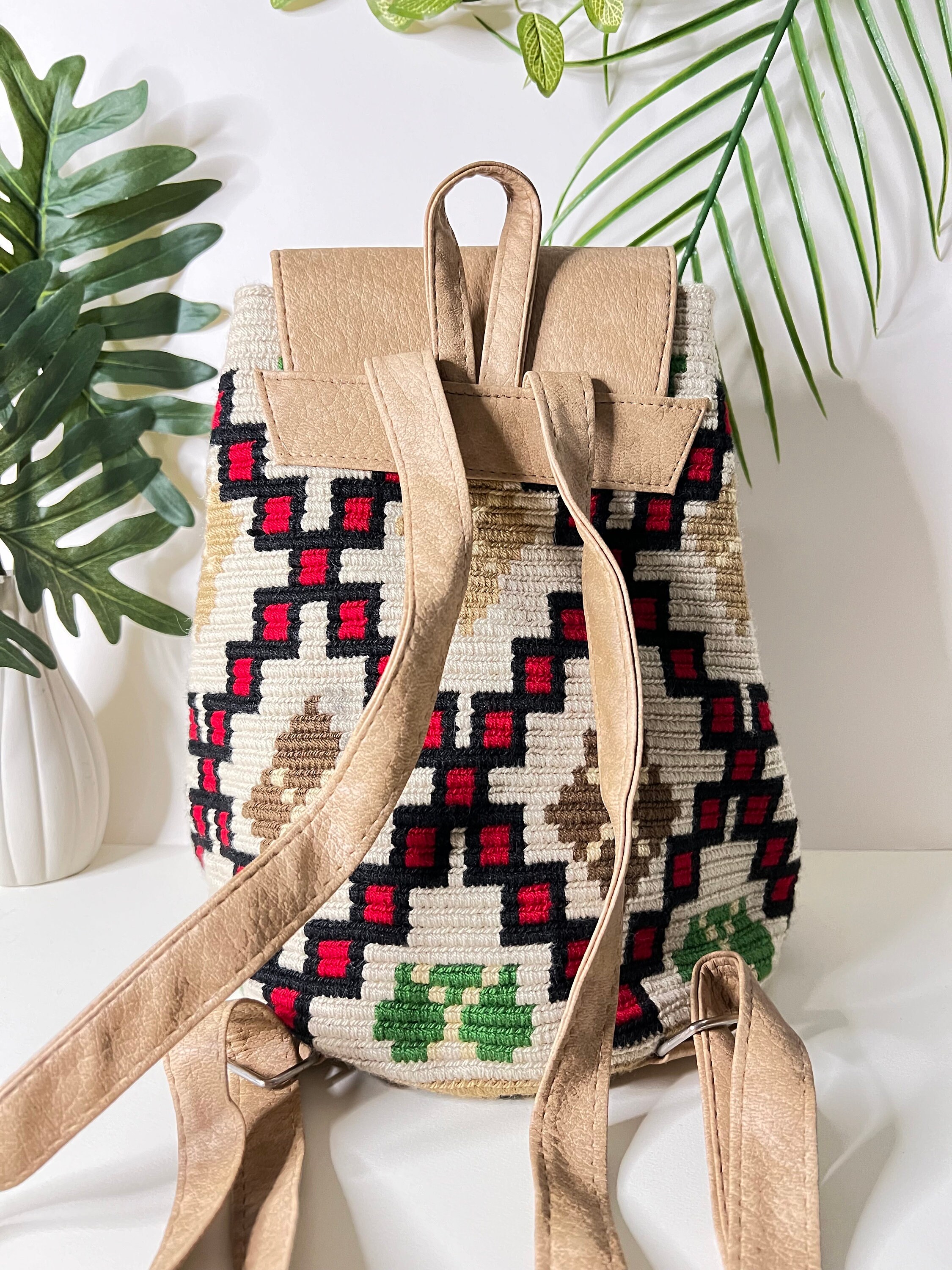 Handwoven Wayuu Backpack: Boho Hippie Acrylic Bookbag - Etsy display picture 2