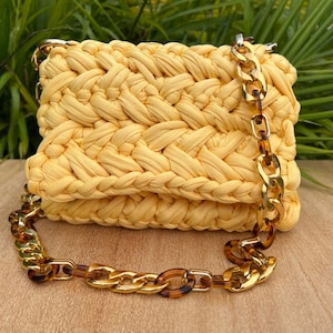 Handmade Yellow Crochet Bag: Elegant Shoulder Bag with Gold Chain