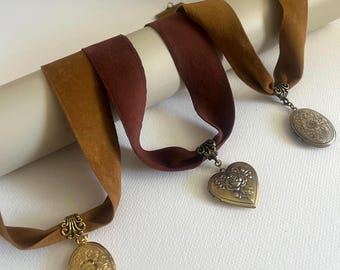 Moody Victorian-Inspired Locket Choker: Handmade Suede Pendant Choker