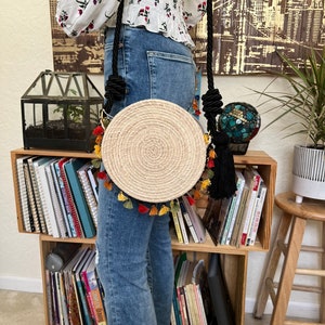 Retro Korbtasche, Stroh Tasche, Rattan Tasche, gewebte Crossbody Tasche, handgemachte Tasche, Sommer Tasche, einzigartige Tasche, schwarze Iraca Tasche, Boho Schultertasche