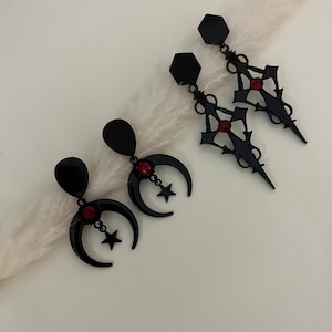 Black & Red Gothic Earrings: Vampire Punk Resin Dangle
