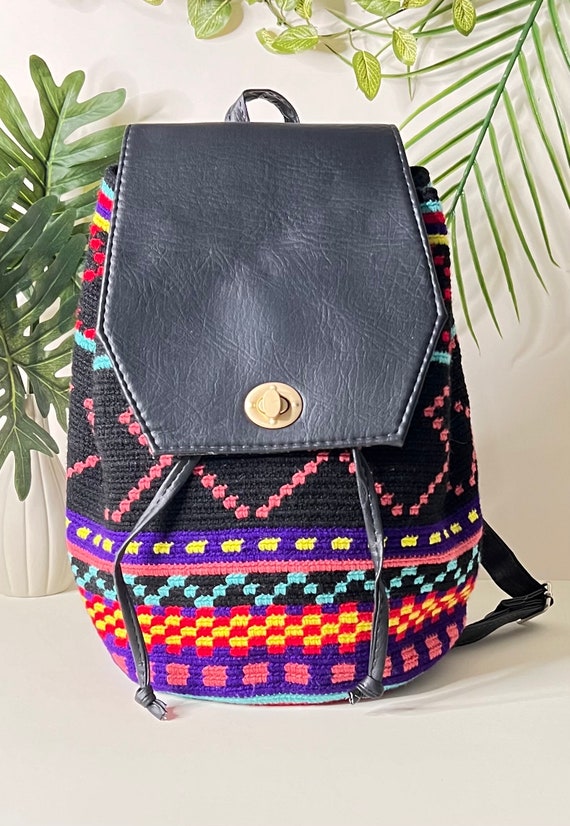 Wayuu Colorful Geometric Patterned backpack CROCHET WAYUU BACKPACK – Coraj Boutique main image 4