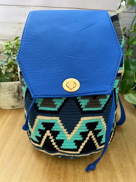 Handwoven Wayuu Backpack: Bohemian Geometric Knit Bag - Etsy  display picture 3