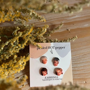 Golden girls stud earrings - made for sensitive ears - STAY GOLDEN