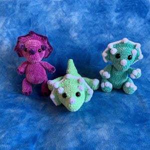 Triceratops 3n1 Crochet Pattern - Amigurumi Crochet Pattern - Plushie Pattern - Crochet Dinosaur Pattern - Low Sew Triceratops Amigurumi