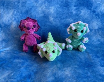 Triceratops 3n1 Crochet Pattern - Amigurumi Crochet Pattern - Plushie Pattern - Crochet Dinosaur Pattern - Low Sew Triceratops Amigurumi